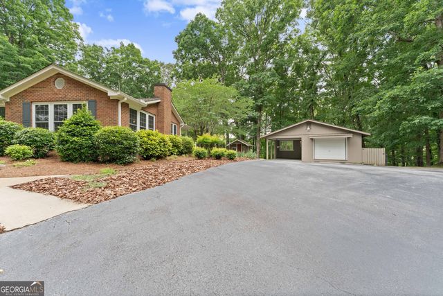 2290 Alec Mountain Road, Clarkesville, GA 30523