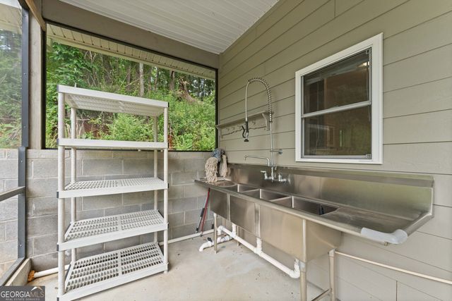 2290 Alec Mountain Road, Clarkesville, GA 30523