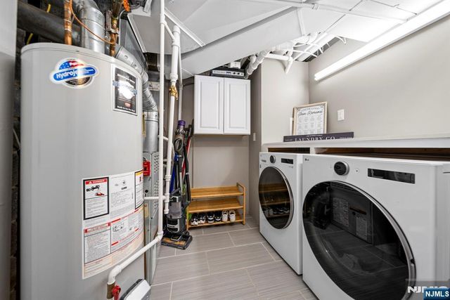 564 Whitenack Road, River Vale, NJ 07675