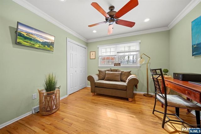 564 Whitenack Road, River Vale, NJ 07675