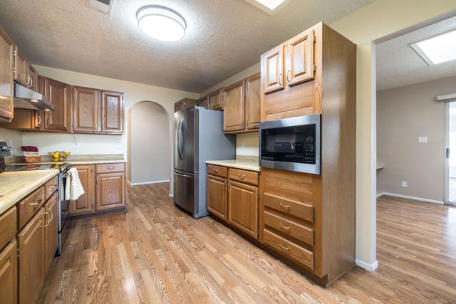 308 Prestige Way NE, Rio Rancho, NM 87124