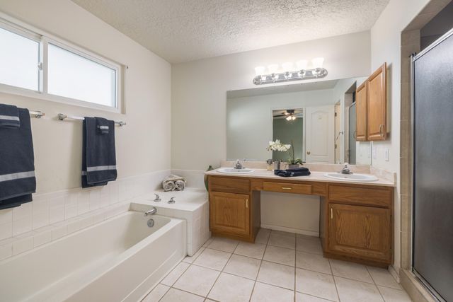 308 Prestige Way NE, Rio Rancho, NM 87124