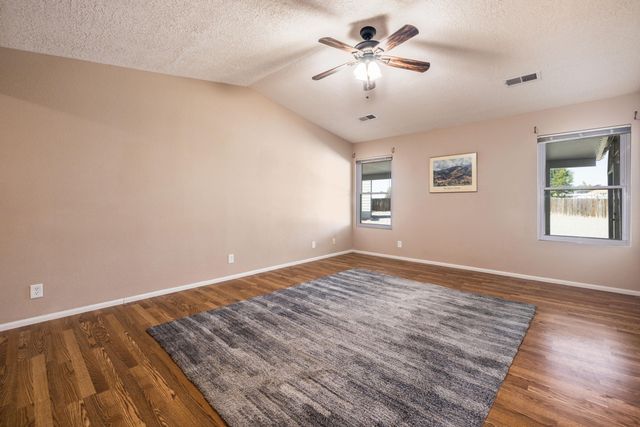 308 Prestige Way NE, Rio Rancho, NM 87124