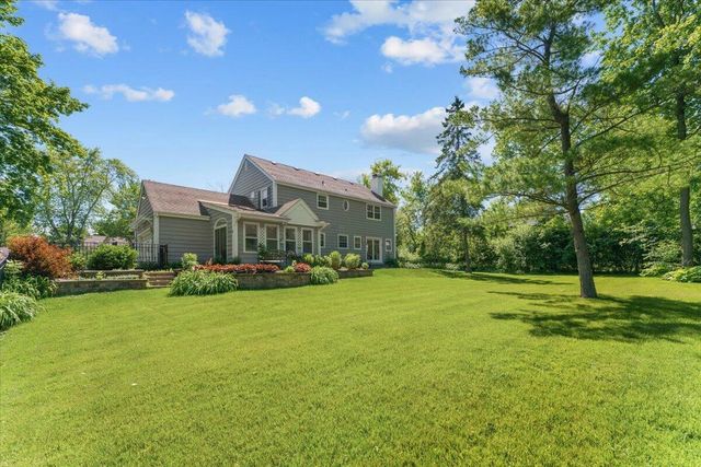 11645 N Hillside LANE, Mequon, WI 53092