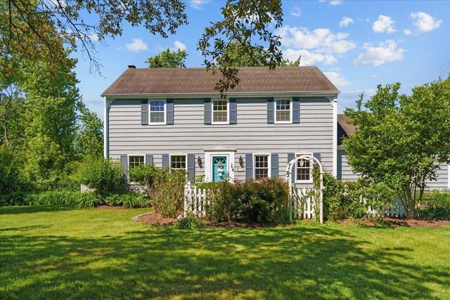 11645 N Hillside LANE, Mequon, WI 53092
