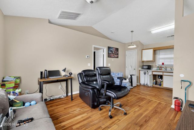 412 Beasley Road, Wilmington, NC 28409