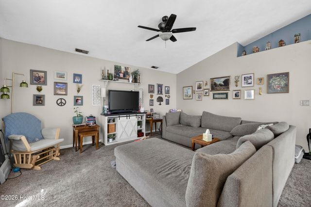 412 Beasley Road, Wilmington, NC 28409