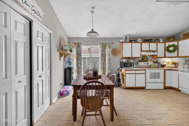 412 Beasley Road, Wilmington, NC 28409