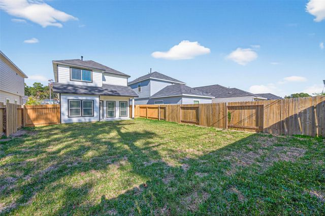 426 Emerald Thicket Lane, Huffman, TX 77336