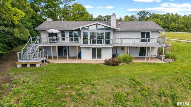 1117 N HOPPE Lane, East Peoria, IL 61611