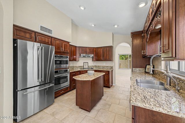 9143 S GRANDVIEW Drive, Tempe, AZ 85284
