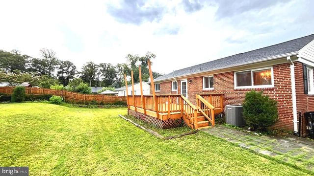 5915 AMELIA ST, Springfield, VA 22150