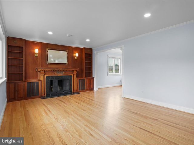 5915 AMELIA ST, Springfield, VA 22150
