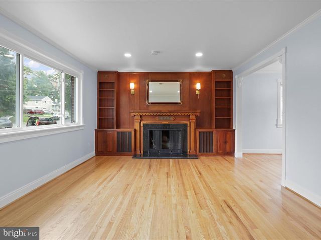 5915 AMELIA ST, Springfield, VA 22150