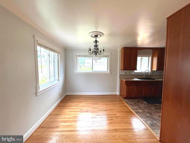 5915 AMELIA ST, Springfield, VA 22150