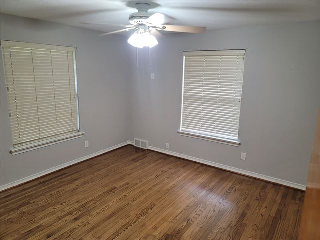 630 Woodacre Drive, Dallas, TX 75241