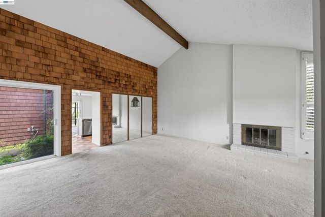 202 Baywood Rd, Alameda, CA 94502