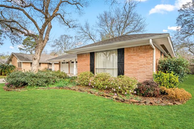 1617 Wavecrest Lane, Houston, TX 77062