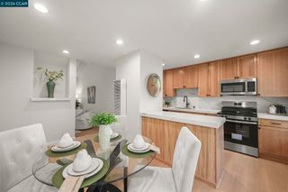 2560 Walnut Blvd 4, Walnut Creek, CA 94596