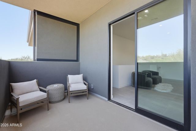 6525 E CAVE CREEK Road 303, Cave Creek, AZ 85331