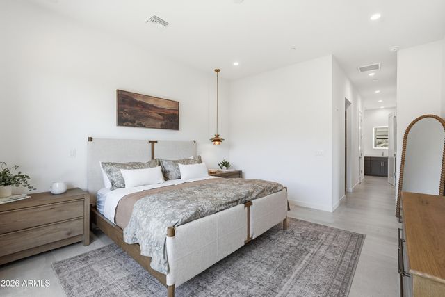 6525 E CAVE CREEK Road 303, Cave Creek, AZ 85331
