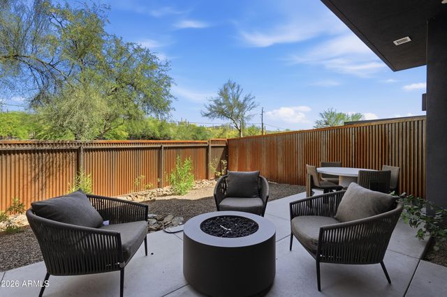 6525 E CAVE CREEK Road 303, Cave Creek, AZ 85331