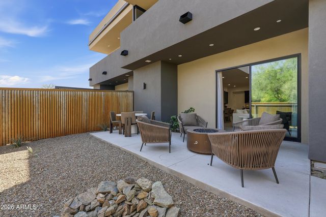 6525 E CAVE CREEK Road 303, Cave Creek, AZ 85331