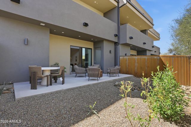 6525 E CAVE CREEK Road 303, Cave Creek, AZ 85331