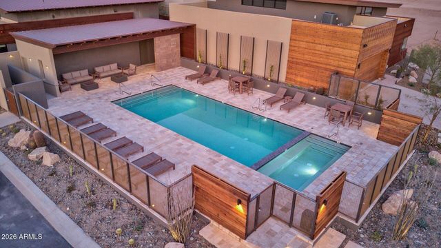 6525 E CAVE CREEK Road 303, Cave Creek, AZ 85331