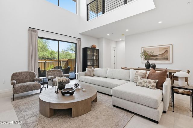 6525 E CAVE CREEK Road 303, Cave Creek, AZ 85331