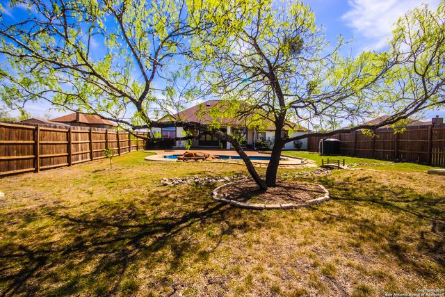 12709 Sherlock Ln, Schertz, TX 78154