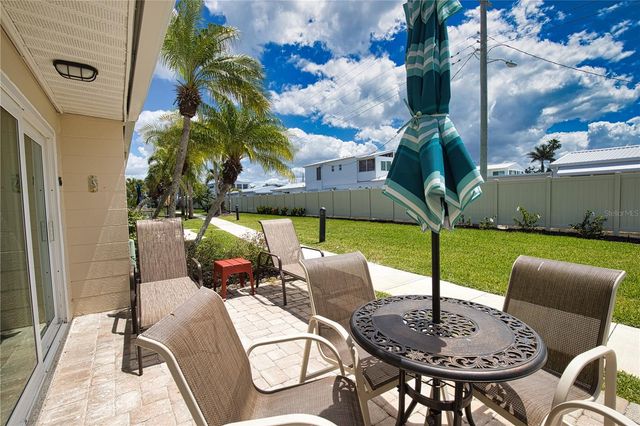 5830 MIDNIGHT PASS ROAD 86, Sarasota, FL 34242