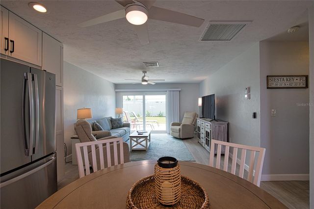 5830 MIDNIGHT PASS ROAD 86, Sarasota, FL 34242