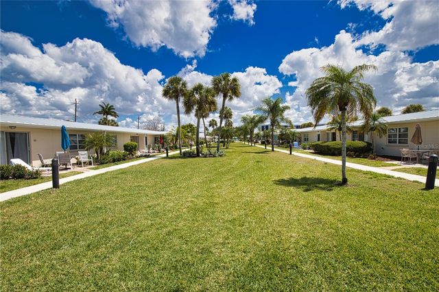 5830 MIDNIGHT PASS ROAD 86, Sarasota, FL 34242