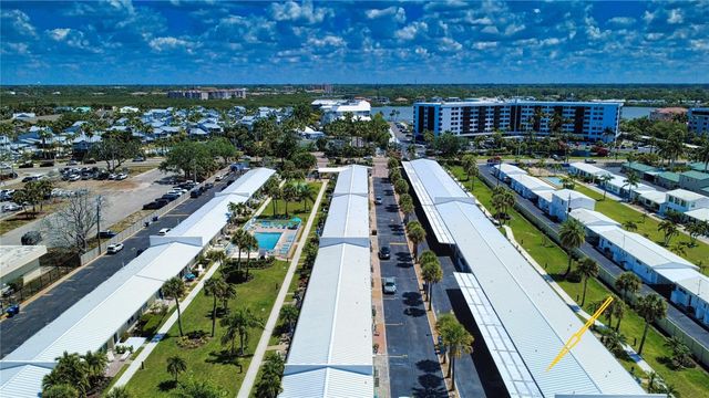 5830 MIDNIGHT PASS ROAD 86, Sarasota, FL 34242