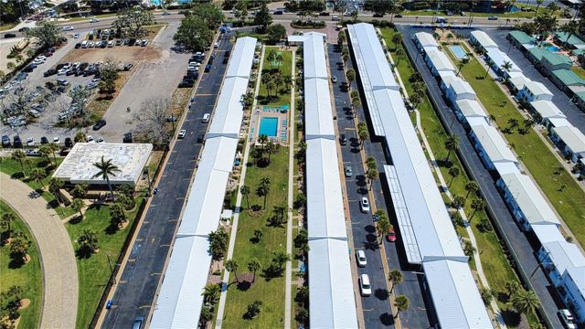5830 MIDNIGHT PASS ROAD 86, Sarasota, FL 34242