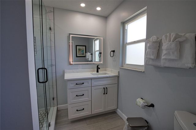 5830 MIDNIGHT PASS ROAD 86, Sarasota, FL 34242