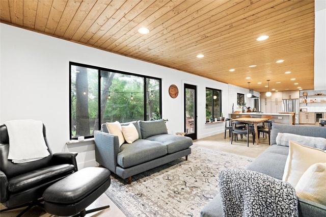 7103 Creighton LN, Austin, TX 78723