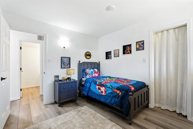 375 Cheryl Court, White Rock, NM 87547