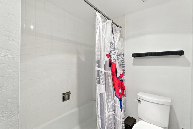 375 Cheryl Court, White Rock, NM 87547