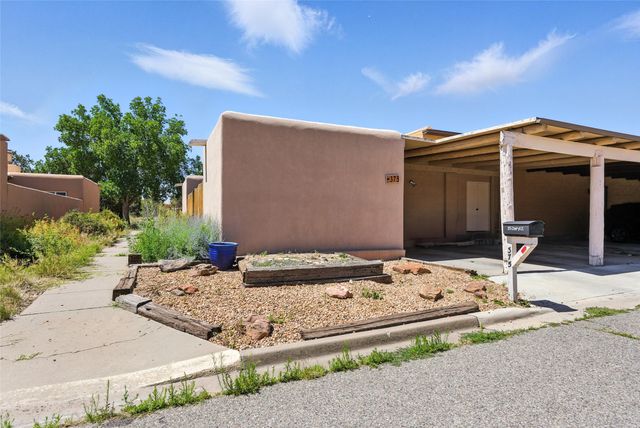 375 Cheryl Court, White Rock, NM 87547