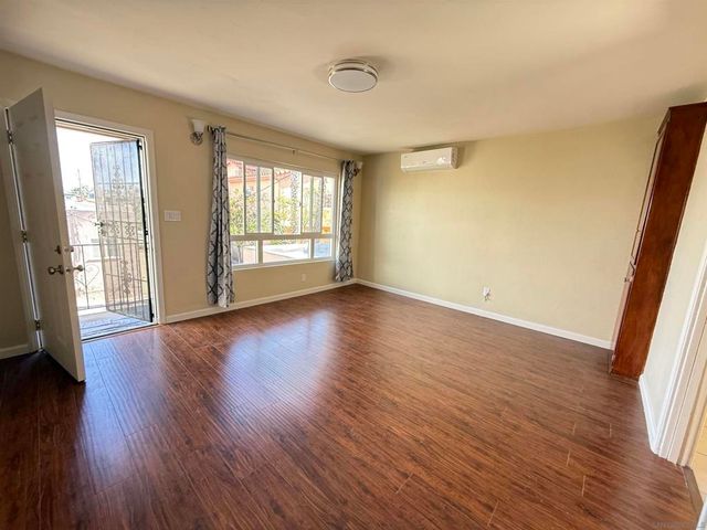 4580 Huamilton st, San Diego, CA 92116