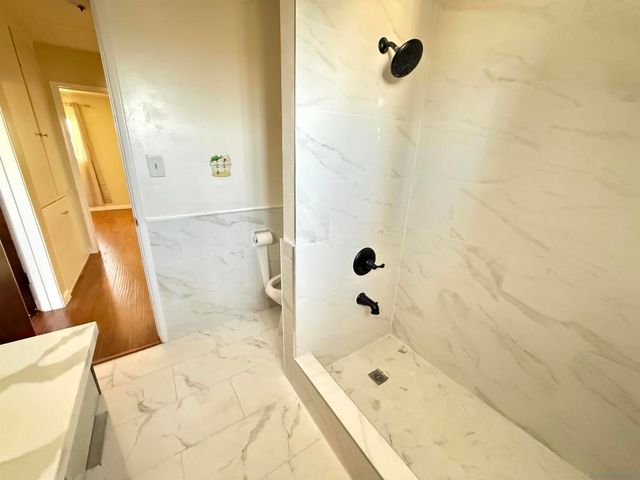 4580 Huamilton st, San Diego, CA 92116