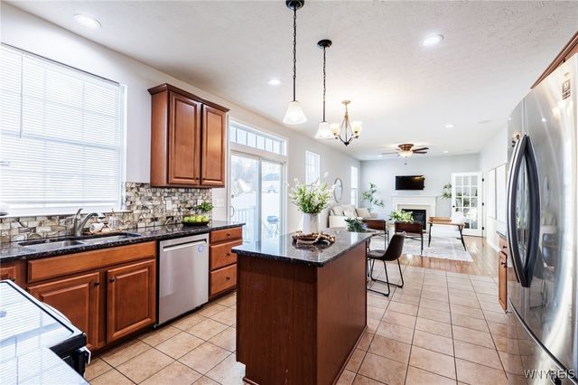 3 Willow Bridge Trail, Penfield, NY 14526