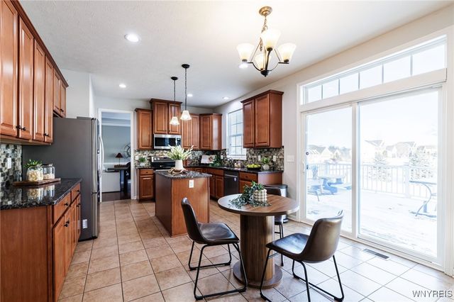 3 Willow Bridge Trail, Penfield, NY 14526