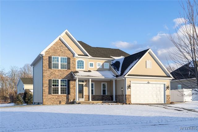 3 Willow Bridge Trail, Penfield, NY 14526