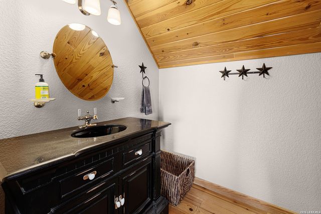 1012 Mourning Dove, Canyon Lake, TX 78133