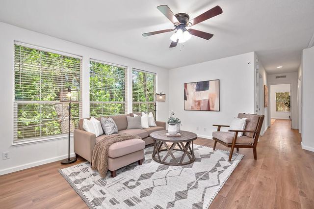 6564 Green Leaf Ln, Foresthill, CA 95631