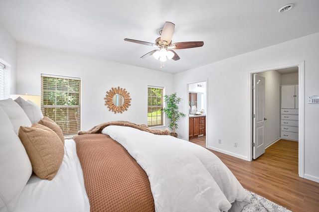 6564 Green Leaf Ln, Foresthill, CA 95631
