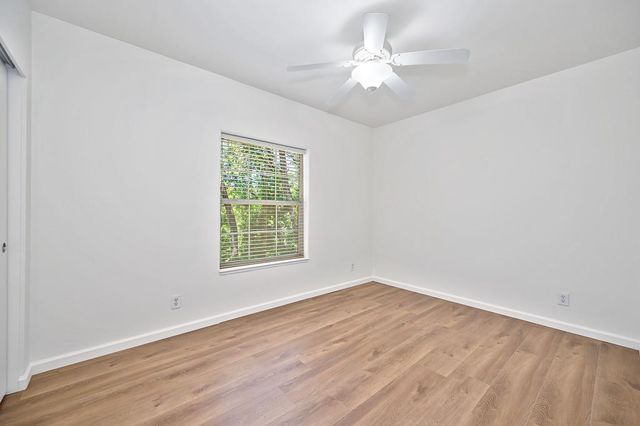 6564 Green Leaf Ln, Foresthill, CA 95631